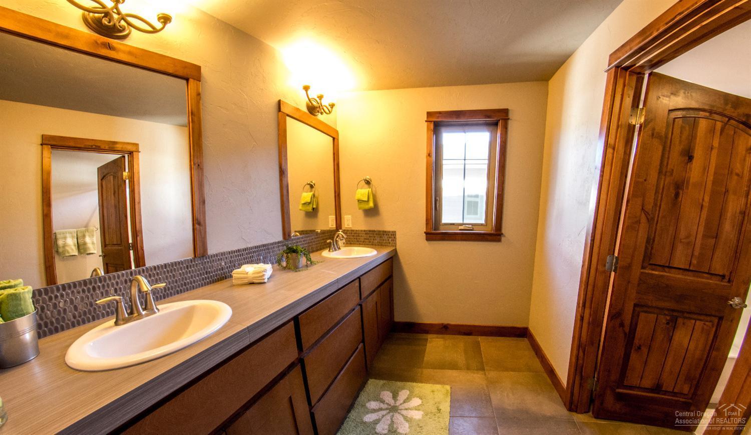 River Rim - Residential