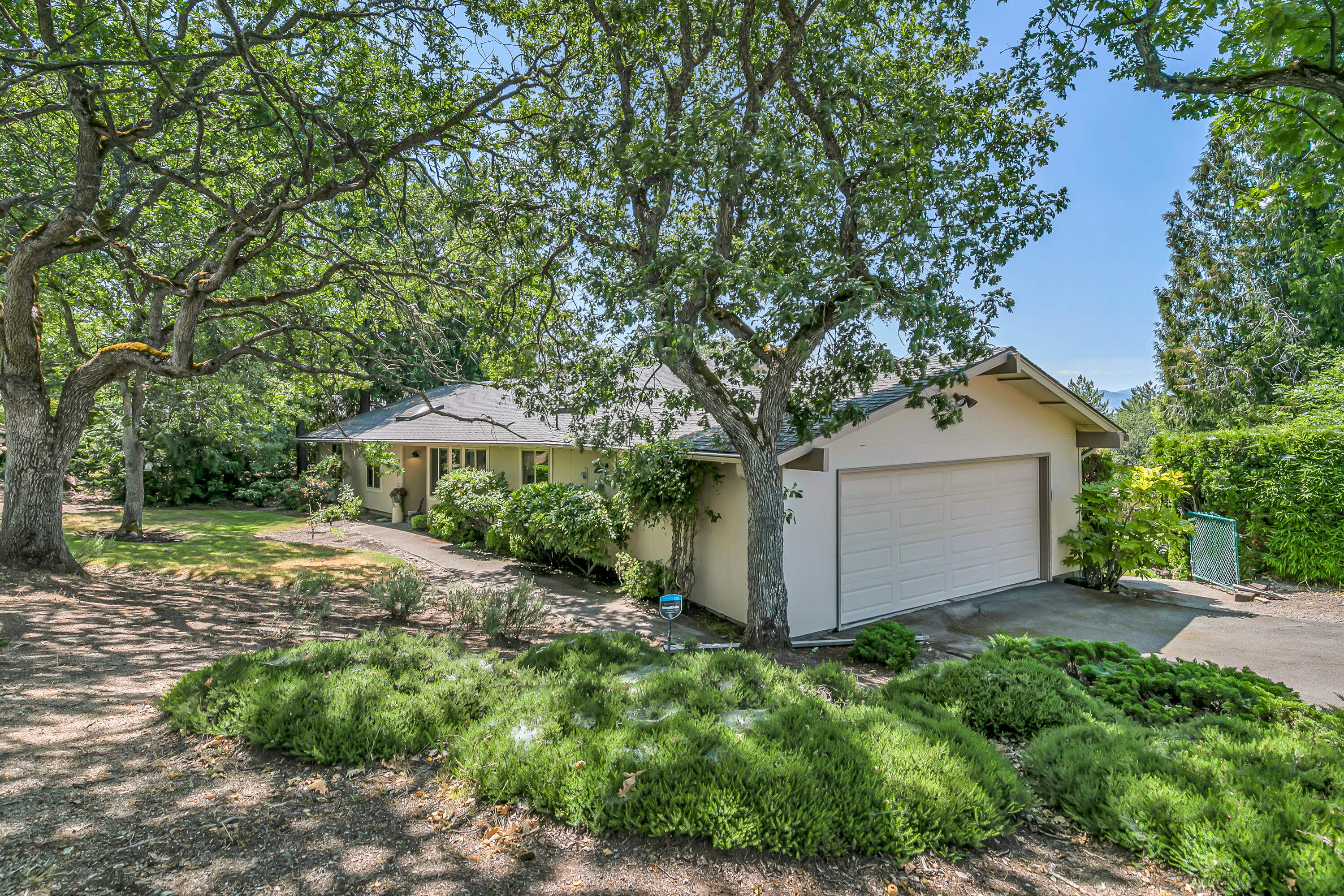 Bel Air Heights - Residential