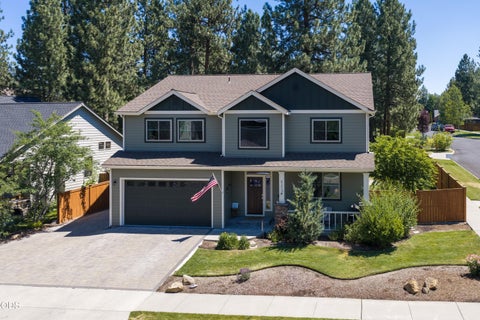 Tiny photo for 61316 Brianne Place, Bend, OR 97702 (MLS # 220225877)