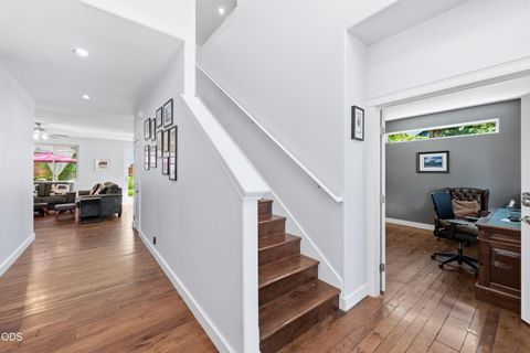 Tiny photo for 61316 Brianne Place, Bend, OR 97702 (MLS # 220225877)