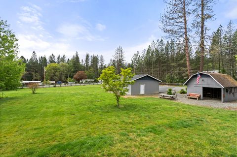 Tiny photo for 198 Hessar Street, Grants Pass, OR 97527 (MLS # 220219448)