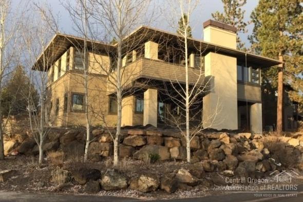 Three Pines - Residential