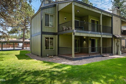 Tiny photo for 897 E Desperado Trail #UNIT 102, Sisters, OR 97759 (MLS # 220224220)