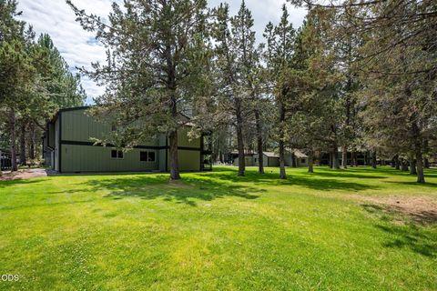 Tiny photo for 897 E Desperado Trail #UNIT 102, Sisters, OR 97759 (MLS # 220224220)