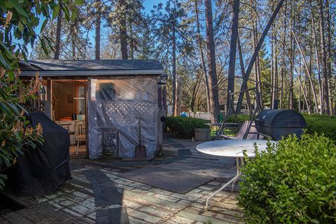 Tiny photo for 577 Galice Road, Merlin, OR 97532 (MLS # 220213125)