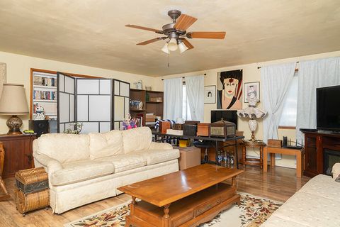 Tiny photo for 577 Galice Road, Merlin, OR 97532 (MLS # 220213125)