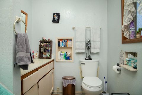 Tiny photo for 577 Galice Road, Merlin, OR 97532 (MLS # 220213125)