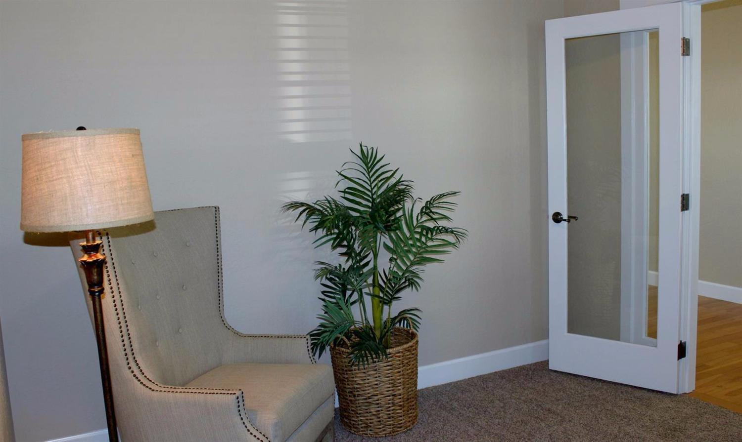 Pittview Village - Residential