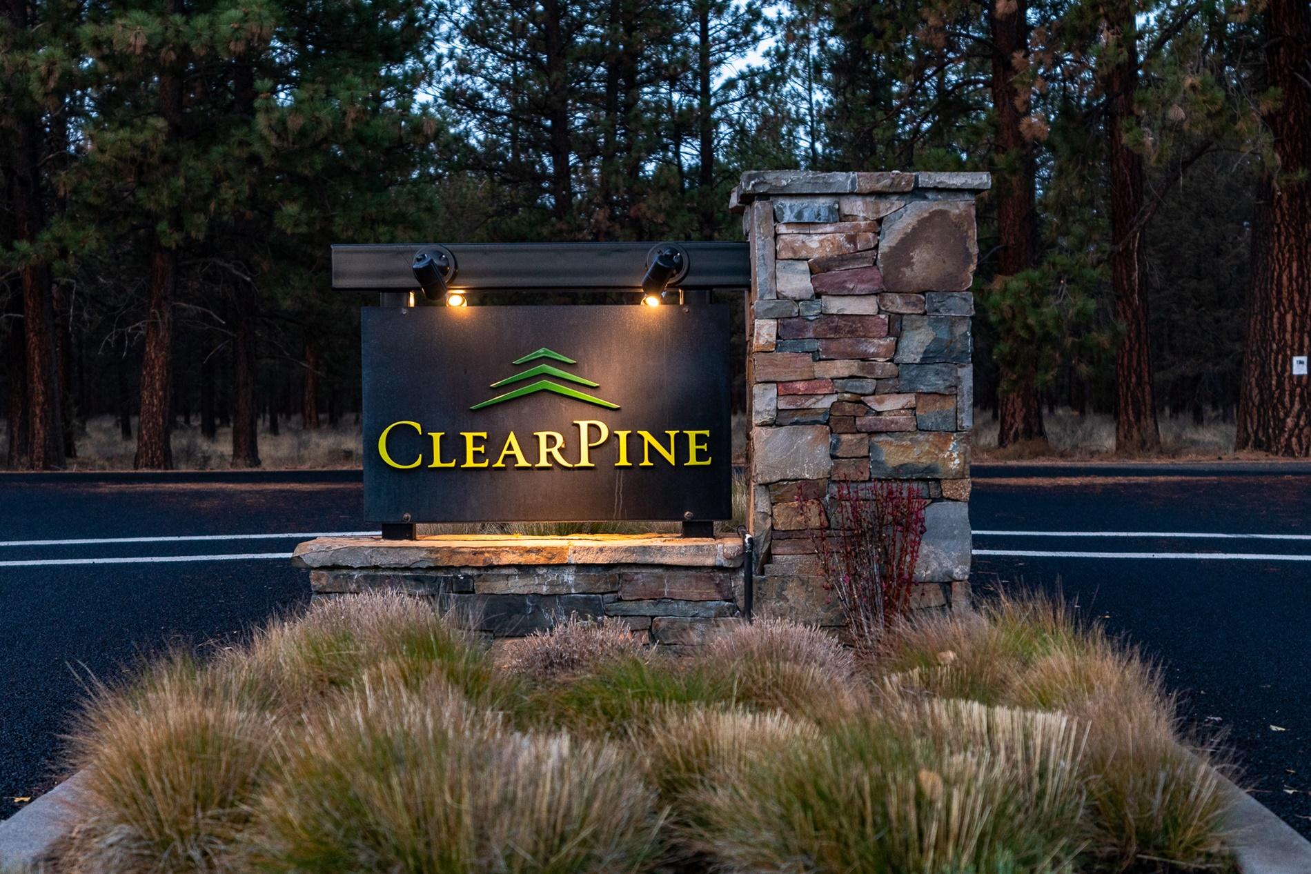 Clearpine - Land