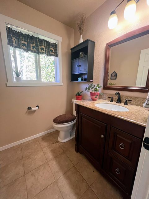 Tiny photo for 51332 Preble Way, La Pine, OR 97739 (MLS # 220189211)