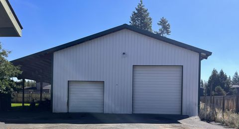 Tiny photo for 51332 Preble Way, La Pine, OR 97739 (MLS # 220189211)