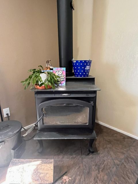 Tiny photo for 51332 Preble Way, La Pine, OR 97739 (MLS # 220189211)