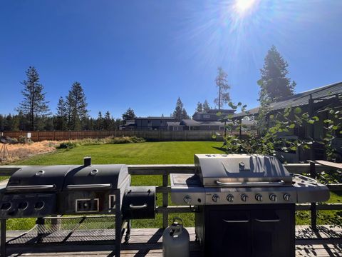 Tiny photo for 51332 Preble Way, La Pine, OR 97739 (MLS # 220189211)