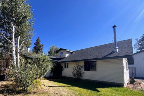 Tiny photo for 51332 Preble Way, La Pine, OR 97739 (MLS # 220189211)