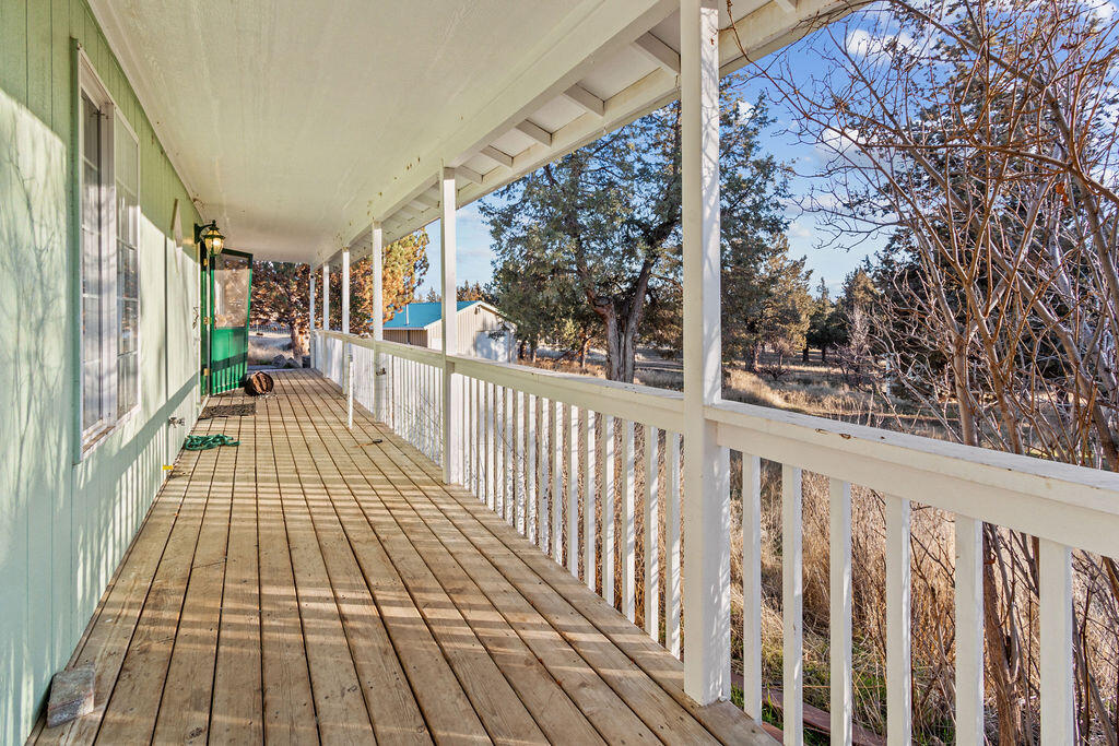 11085 NW Quail Road