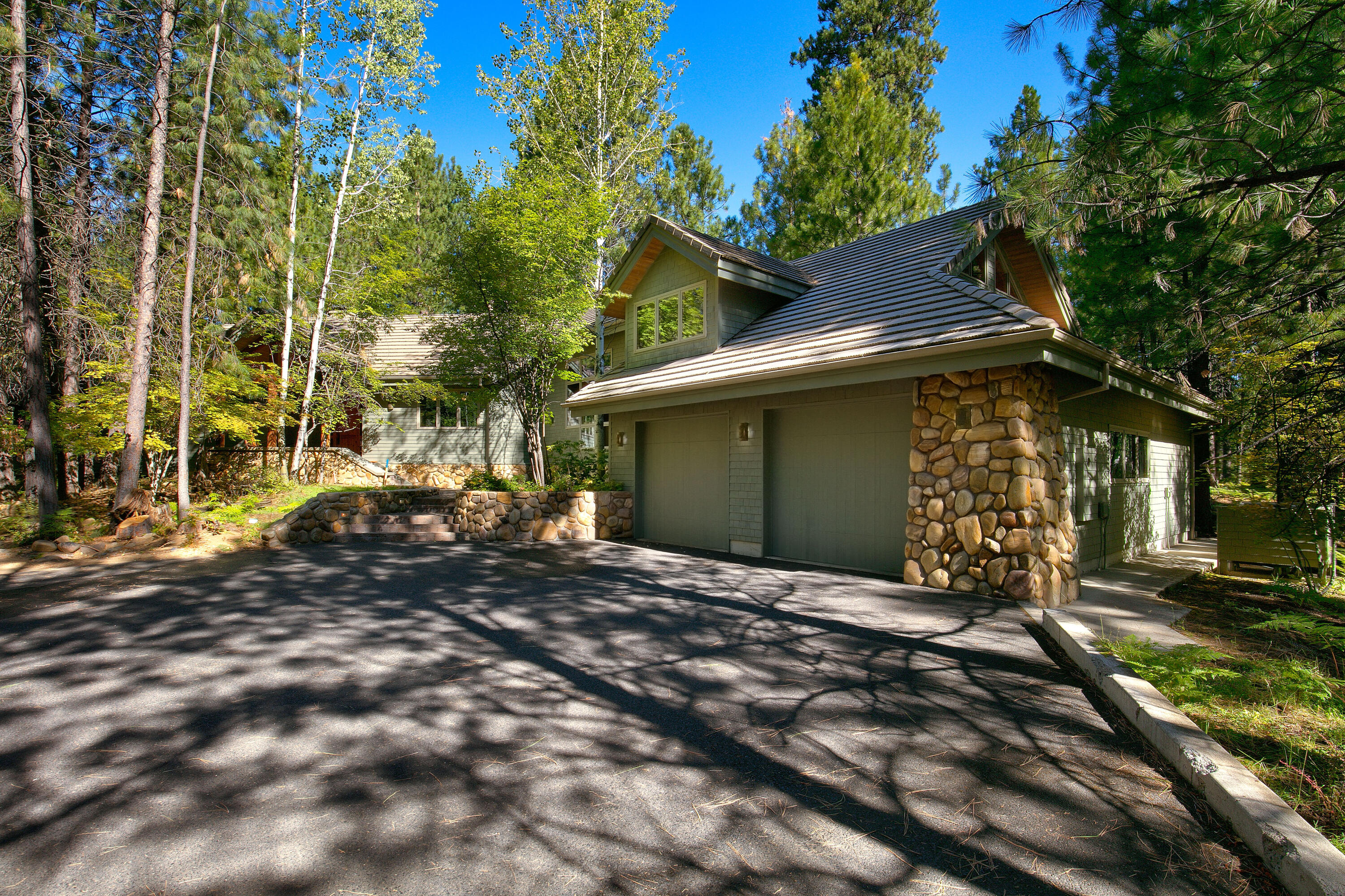 Glaze Meadow Homesite Section - Residential