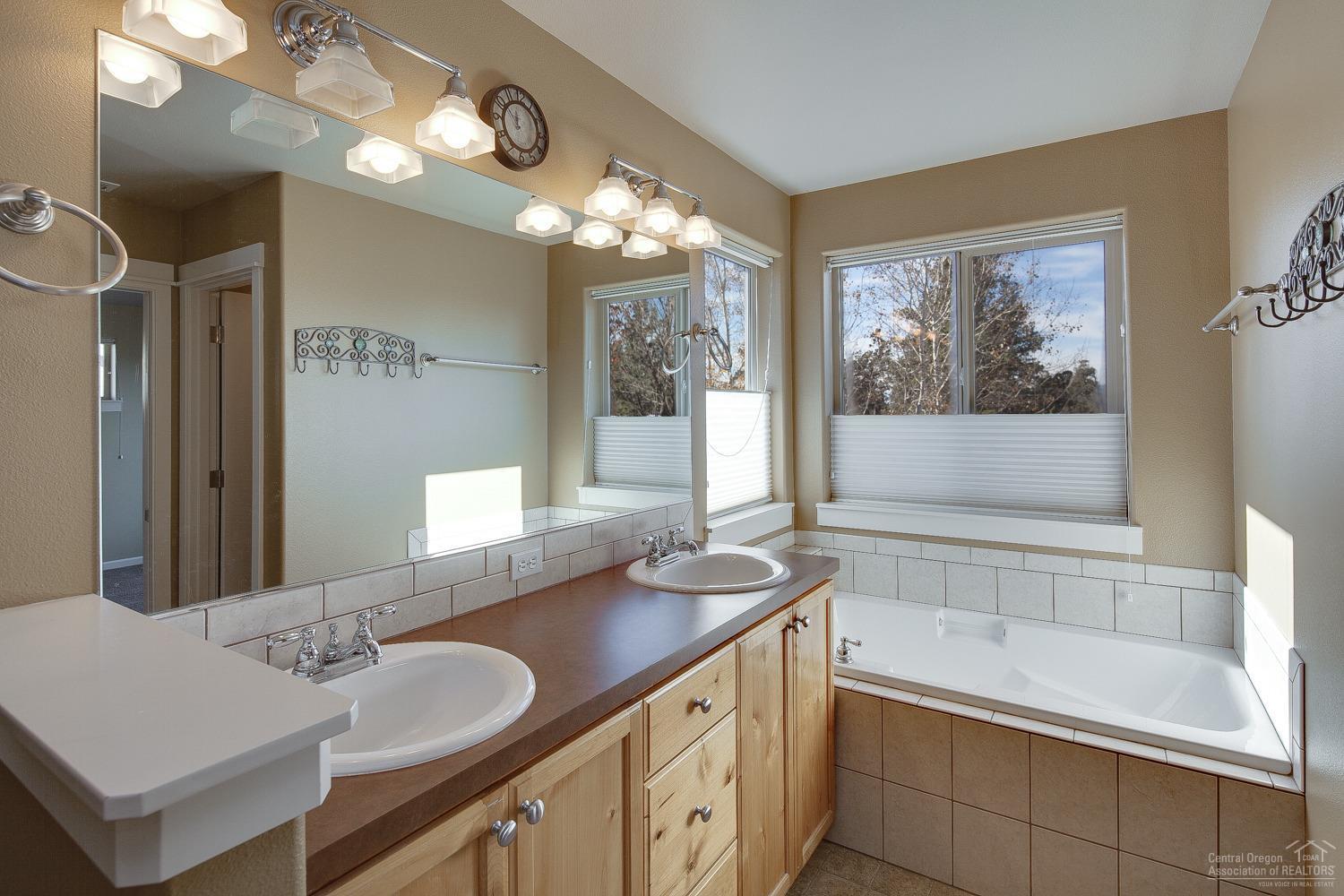 Fieldstone Crossing - Residential