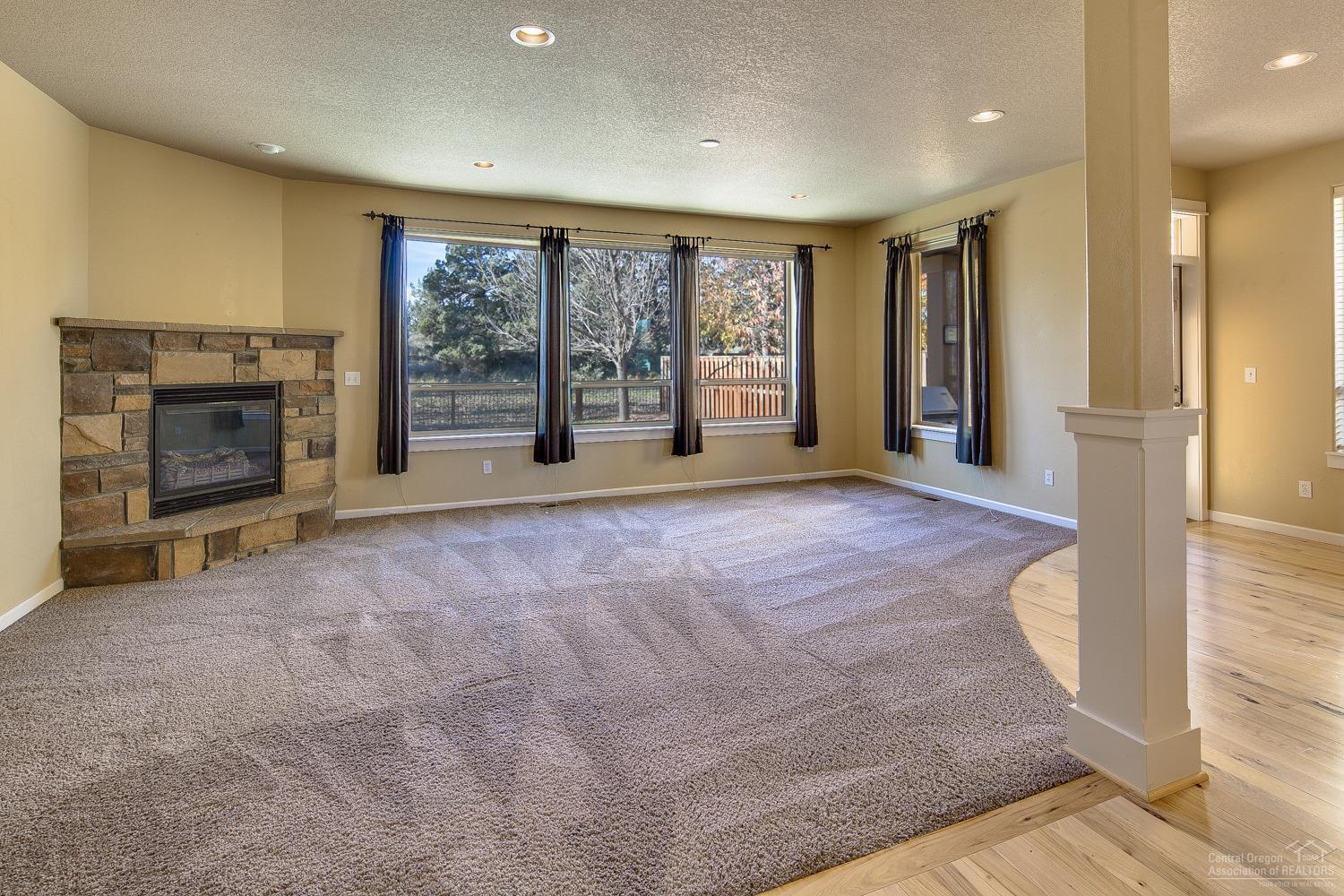 Fieldstone Crossing - Residential