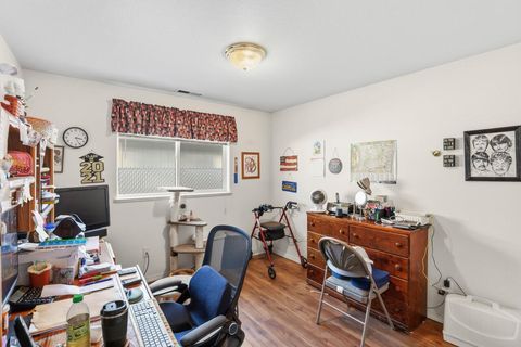 Tiny photo for 533 Brittni Lane, Central Point, OR 97502 (MLS # 220215596)