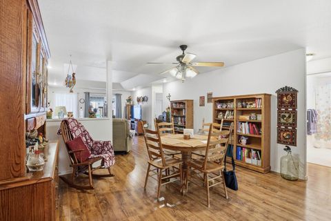 Tiny photo for 533 Brittni Lane, Central Point, OR 97502 (MLS # 220215596)