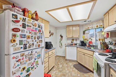 Tiny photo for 533 Brittni Lane, Central Point, OR 97502 (MLS # 220215596)