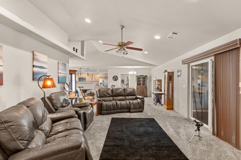 Tiny photo for 628 Barton Road, Eagle Point, OR 97524 (MLS # 220219326)