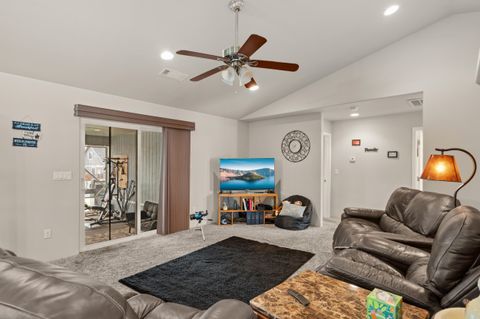 Tiny photo for 628 Barton Road, Eagle Point, OR 97524 (MLS # 220219326)