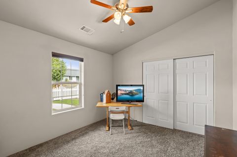 Tiny photo for 628 Barton Road, Eagle Point, OR 97524 (MLS # 220219326)