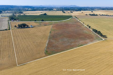 Tiny photo for 37225 Jefferson Scio Drive, Scio, OR 97374 (MLS # 220207573)