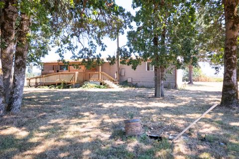 Tiny photo for 37225 Jefferson Scio Drive, Scio, OR 97374 (MLS # 220207573)