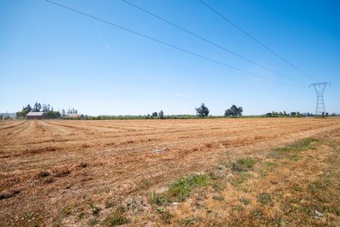 Tiny photo for 37225 Jefferson Scio Drive, Scio, OR 97374 (MLS # 220207573)