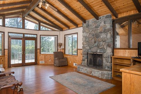 Tiny photo for 300 Work Lane, Grants Pass, OR 97527 (MLS # 220213906)