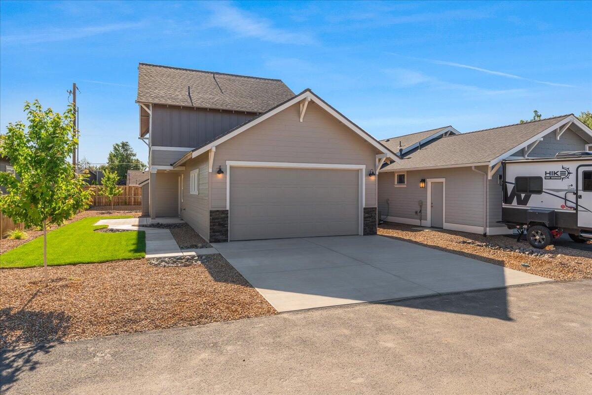 Canyon Rim Village - Residential