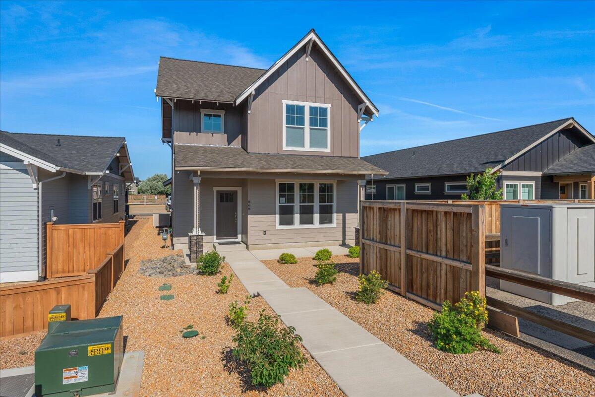 Canyon Rim Village - Residential