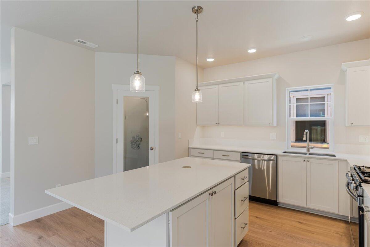 Canyon Rim Village - Residential