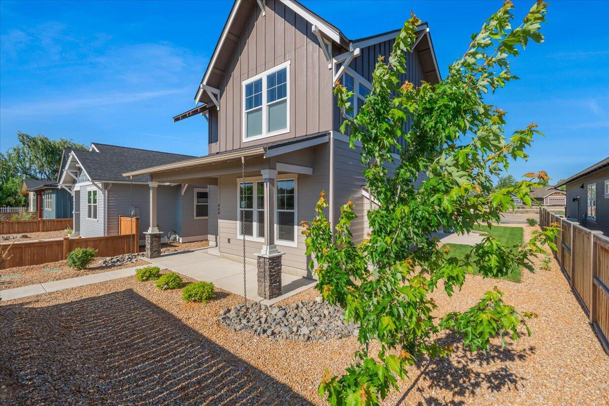 Canyon Rim Village - Residential