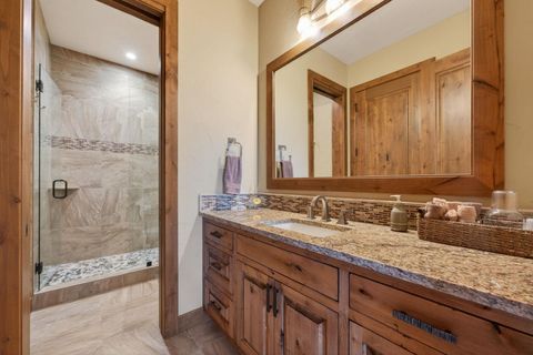 Tiny photo for 19345 Roswell Drive, Bend, OR 97702 (MLS # 220219277)