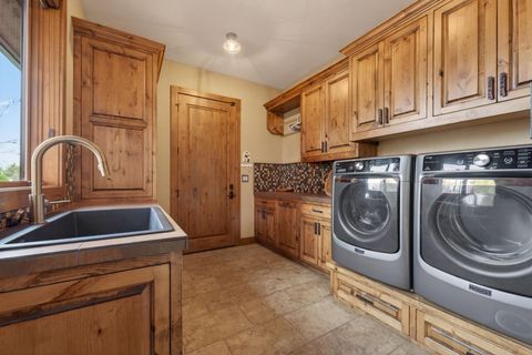 Tiny photo for 19345 Roswell Drive, Bend, OR 97702 (MLS # 220219277)
