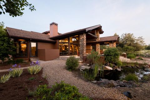 Tiny photo for 19345 Roswell Drive, Bend, OR 97702 (MLS # 220219277)