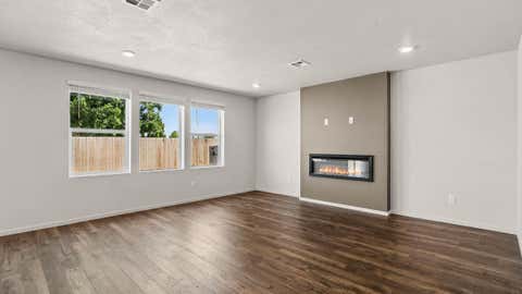 Tiny photo for 2571 Addysen Park Way, Medford, OR 97501 (MLS # 220225770)