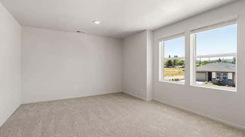 Tiny photo for 2571 Addysen Park Way, Medford, OR 97501 (MLS # 220225770)
