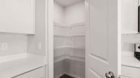 Tiny photo for 2571 Addysen Park Way, Medford, OR 97501 (MLS # 220225770)