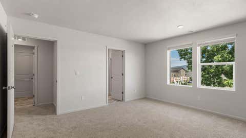 Tiny photo for 2571 Addysen Park Way, Medford, OR 97501 (MLS # 220225770)