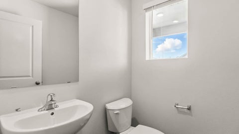 Tiny photo for 2571 Addysen Park Way, Medford, OR 97501 (MLS # 220225770)