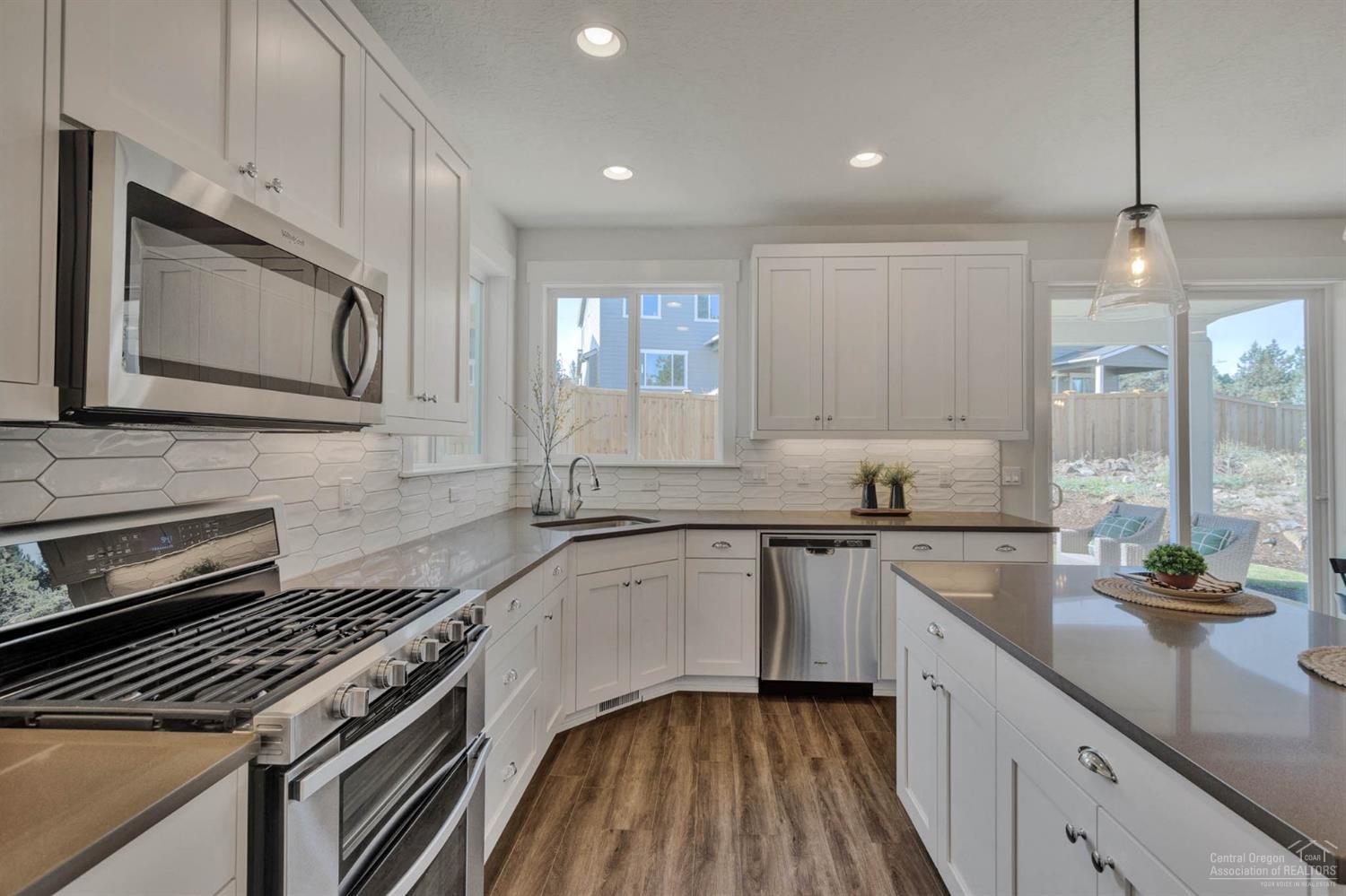 Brookswood Crossing - Residential