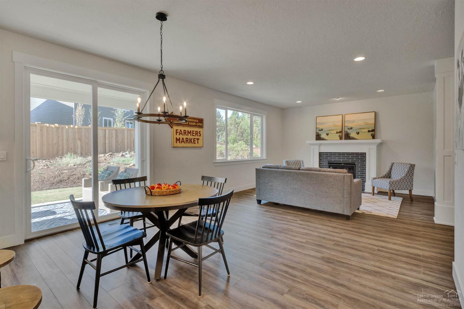 Brookswood Crossing - Residential