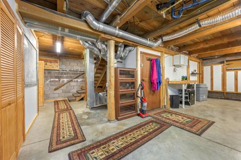 Tiny photo for 52717 Meadow Lane, La Pine, OR 97739 (MLS # 220218206)