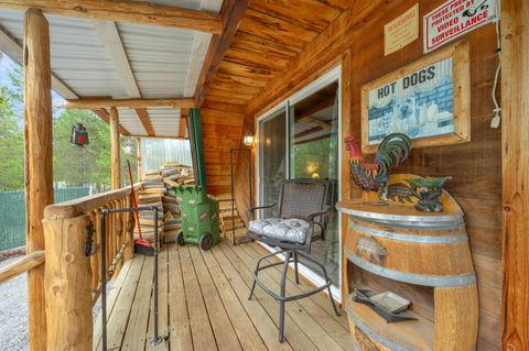 Tiny photo for 52717 Meadow Lane, La Pine, OR 97739 (MLS # 220218206)