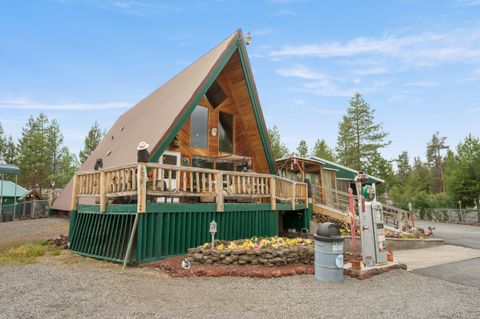 Tiny photo for 52717 Meadow Lane, La Pine, OR 97739 (MLS # 220218206)