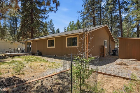 Tiny photo for 60282 Pawnee Lane, Bend, OR 97702 (MLS # 220222681)